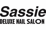 SASSIE DELUXE NAIL SALON logo