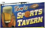 TOM'S SPORTS TAVERN logo