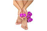 MODERN NAILS logo