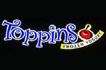 TOPPINS FROZEN YOGURT logo